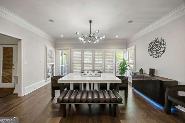 240 Embassy Court, Sandy Springs, GA 30328