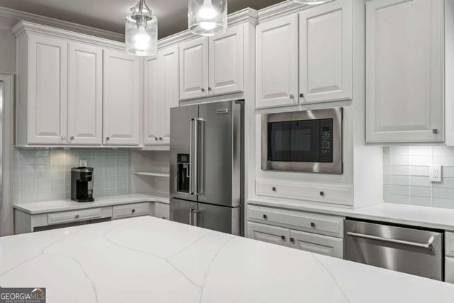 240 Embassy Court, Sandy Springs, GA 30328