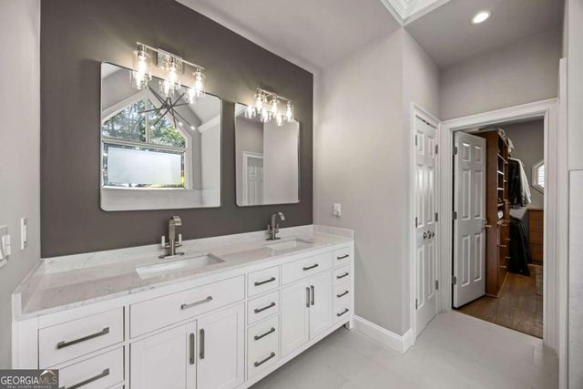240 Embassy Court, Sandy Springs, GA 30328