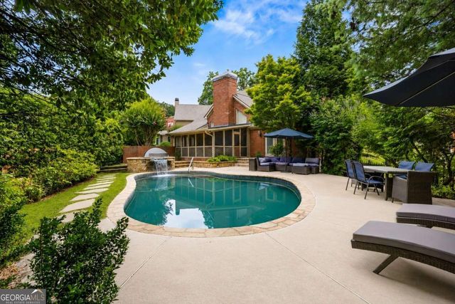 240 Embassy Court, Sandy Springs, GA 30328