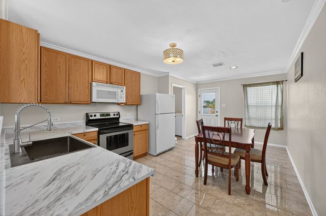 1509 Castle Ridge Road, Fort Worth, TX 76140
