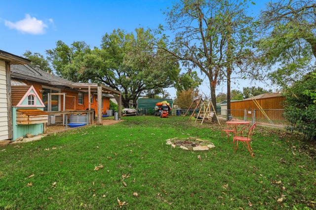 1209 Tanager Lane, Garland, TX 75042