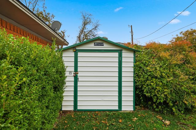 1209 Tanager Lane, Garland, TX 75042