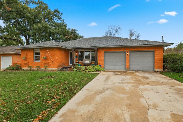 1209 Tanager Lane, Garland, TX 75042