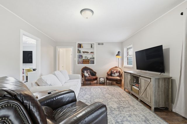 1209 Tanager Lane, Garland, TX 75042