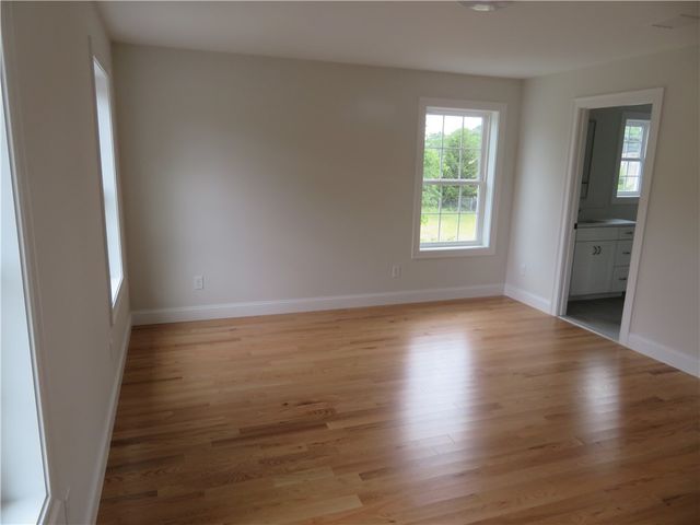 515 School Street, North Kingstown, RI 02852