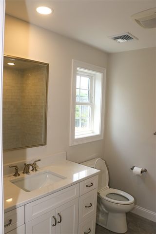 515 School Street, North Kingstown, RI 02852