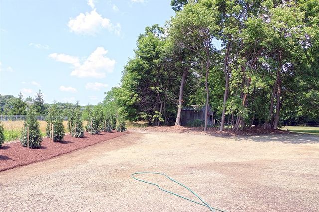 515 School Street, North Kingstown, RI 02852