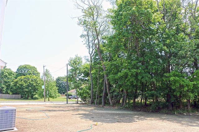 515 School Street, North Kingstown, RI 02852