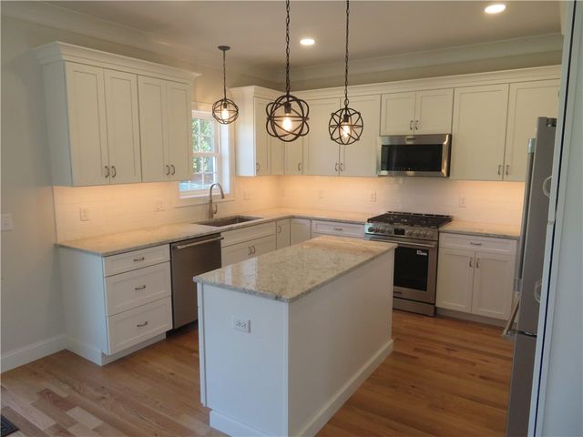 515 School Street, North Kingstown, RI 02852
