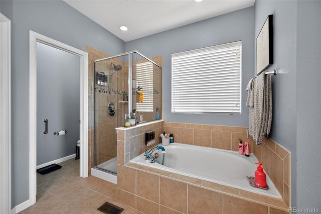 22195 E Grand Drive, Aurora, CO 80015