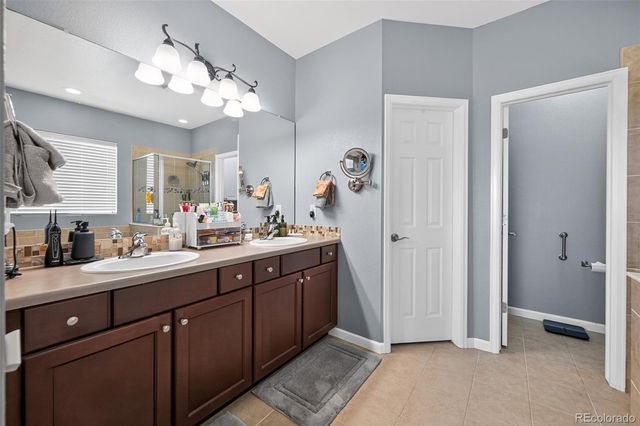 22195 E Grand Drive, Aurora, CO 80015