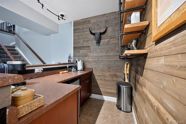 22195 E Grand Drive, Aurora, CO 80015