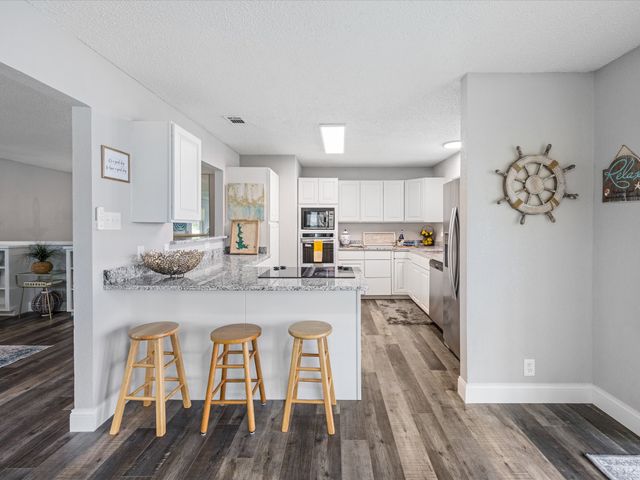 11314 Stanfield Drive, Azle, TX 76020