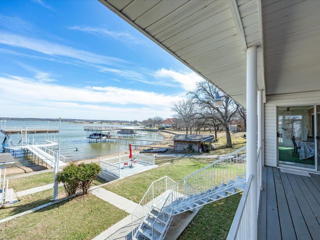 11314 Stanfield Drive, Azle, TX 76020