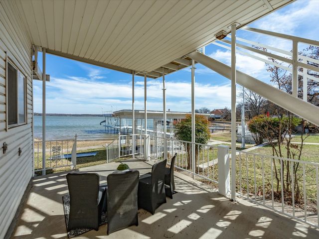 11314 Stanfield Drive, Azle, TX 76020