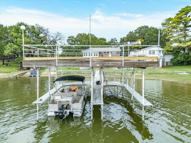 11314 Stanfield Drive, Azle, TX 76020