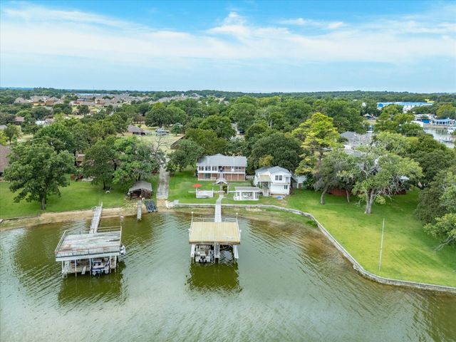 11314 Stanfield Drive, Azle, TX 76020