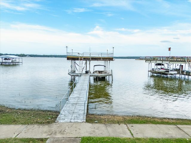 11314 Stanfield Drive, Azle, TX 76020