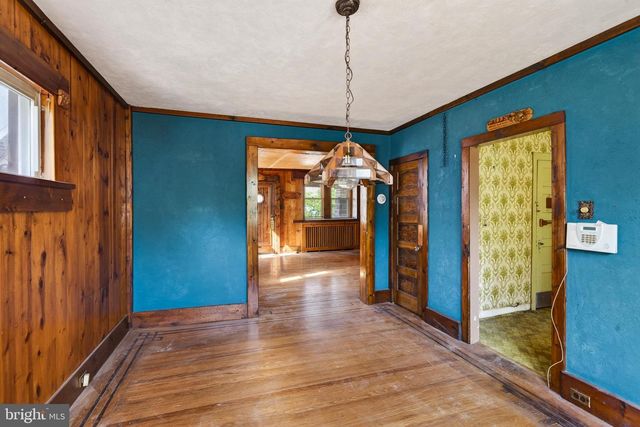 7737 PARKVIEW RD, Upper Darby, PA 19082
