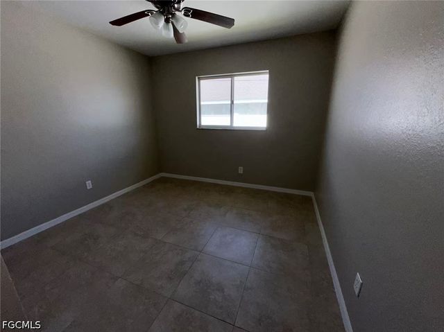 4609 SW 9th AVE, Cape Coral, FL 33914