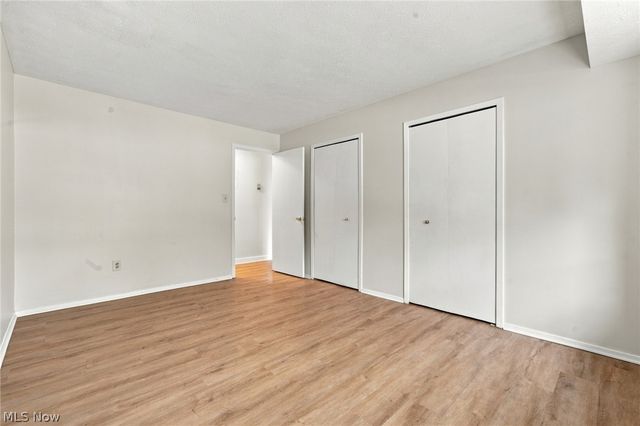 2917 N Bay Drive M-9, Westlake, OH 44145
