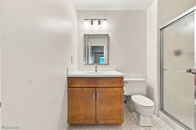 2917 N Bay Drive M-9, Westlake, OH 44145