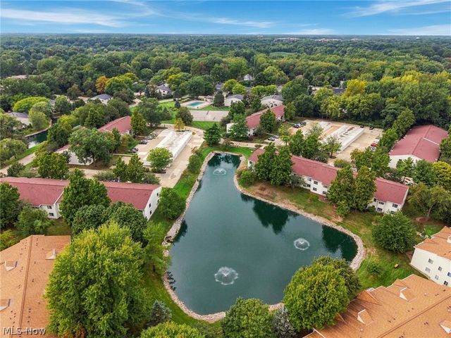 2917 N Bay Drive M-9, Westlake, OH 44145