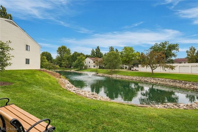2917 N Bay Drive M-9, Westlake, OH 44145