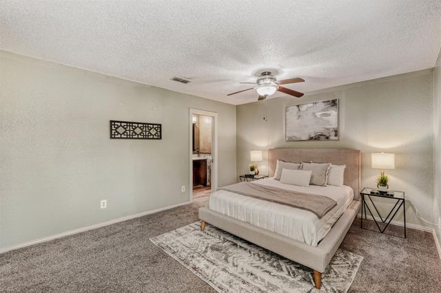 9021 Texas Sun DR, Austin, TX 78748