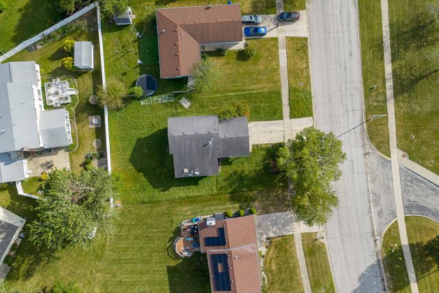 239 Willow Road, Matteson, IL 60443