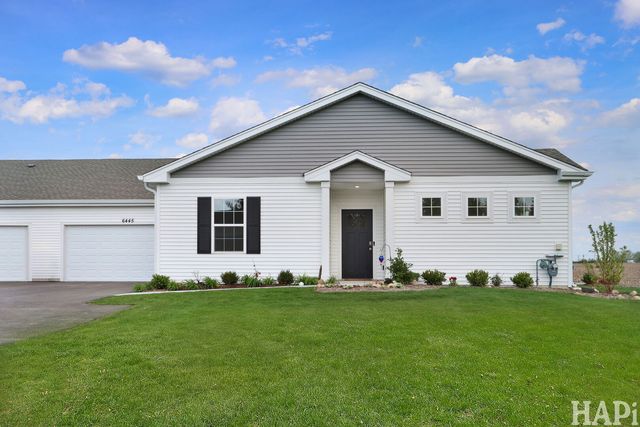 6445 Juniper Drive, Wonder Lake, IL 60097