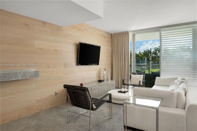 350 Ocean Drive 205N, Key Biscayne, FL 33149