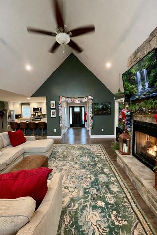 104 Wellington Lane, Frankfort, KY 40601