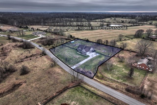 104 Wellington Lane, Frankfort, KY 40601