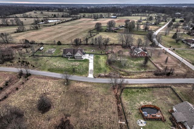 104 Wellington Lane, Frankfort, KY 40601