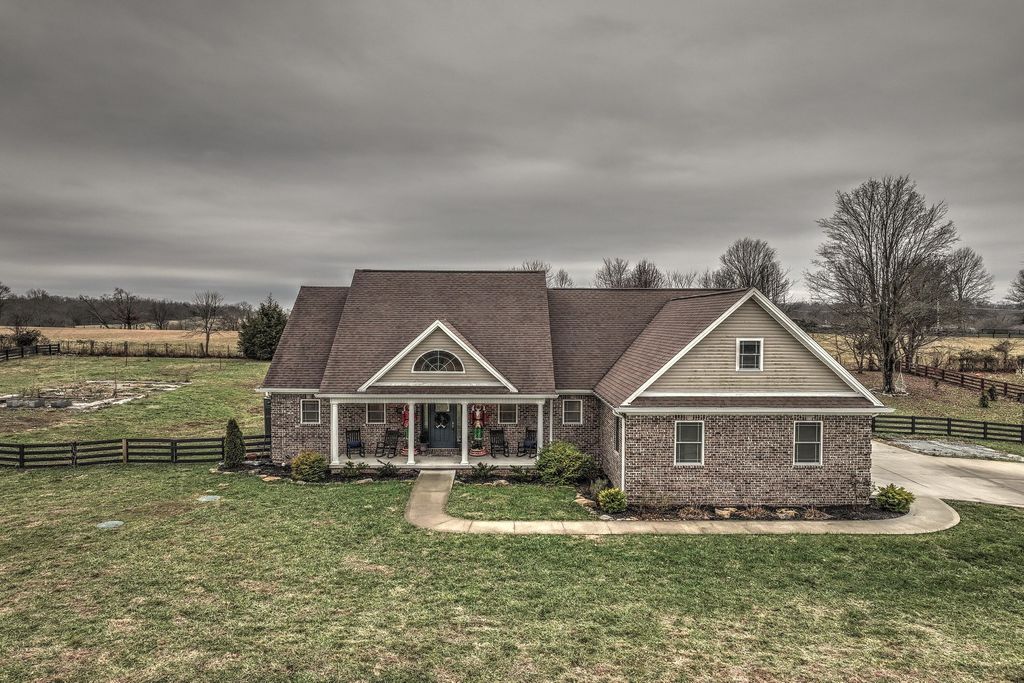 104 Wellington Lane, Frankfort, KY 40601