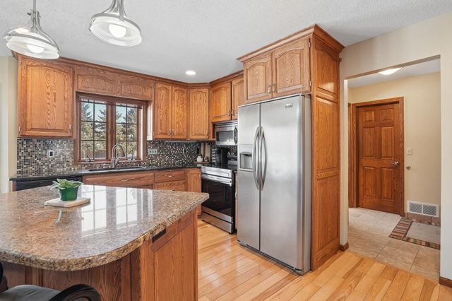 2209 Victoria Rose Drive S, Fargo, ND 58104