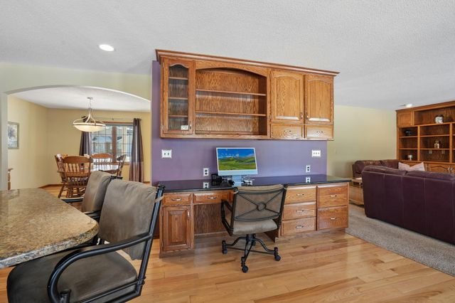 2209 Victoria Rose Drive S, Fargo, ND 58104