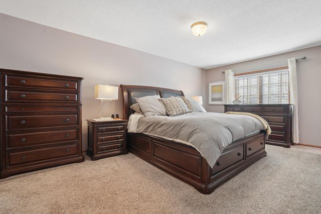 2209 Victoria Rose Drive S, Fargo, ND 58104