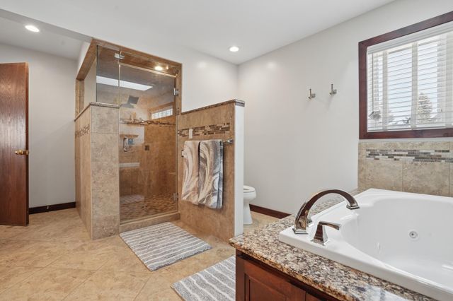 2209 Victoria Rose Drive S, Fargo, ND 58104