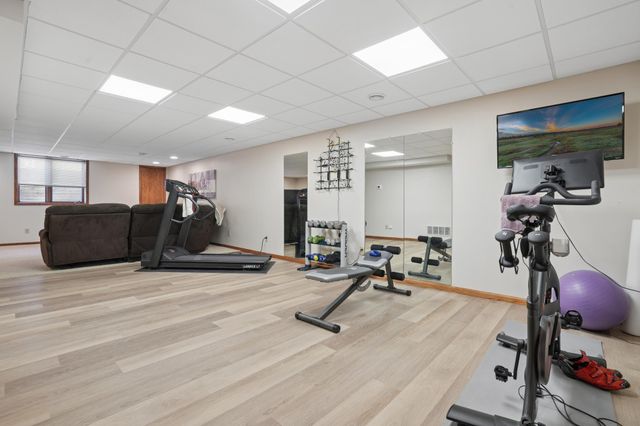 2209 Victoria Rose Drive S, Fargo, ND 58104