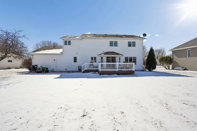 2209 Victoria Rose Drive S, Fargo, ND 58104