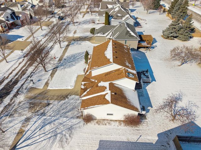 2209 Victoria Rose Drive S, Fargo, ND 58104