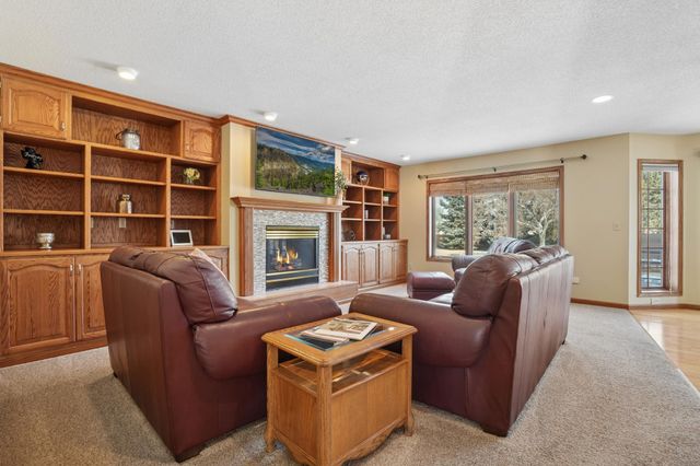 2209 Victoria Rose Drive S, Fargo, ND 58104