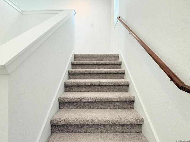 147 Peeps Ct., Adkins, TX 78101