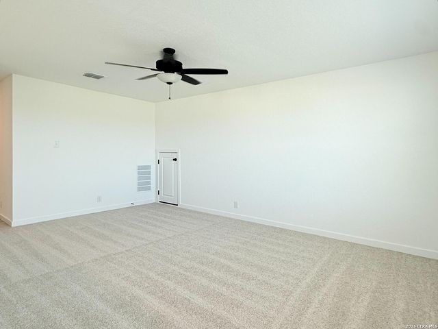 147 Peeps Ct., Adkins, TX 78101