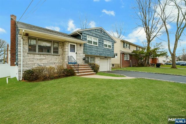 371 Greenwich Street, Bergenfield, NJ 07621