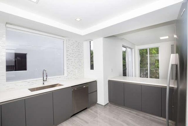 700 NE 14th Avenue 206, Fort Lauderdale, FL 33304