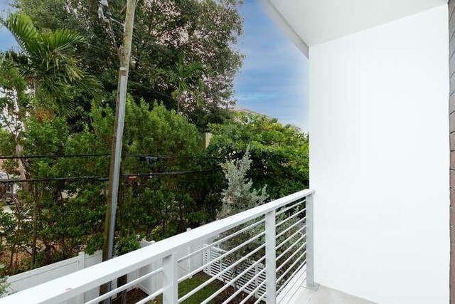 700 NE 14th Avenue 206, Fort Lauderdale, FL 33304